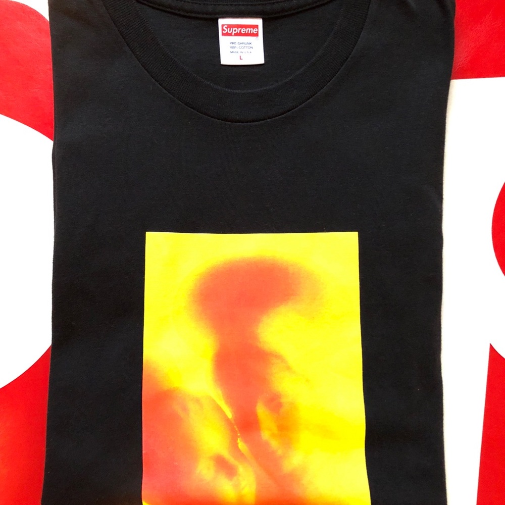 Supreme tee